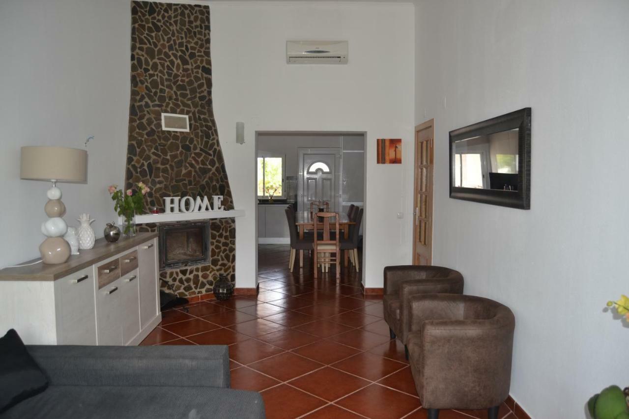 Casa De Ferias Villa Алгос Екстериор снимка